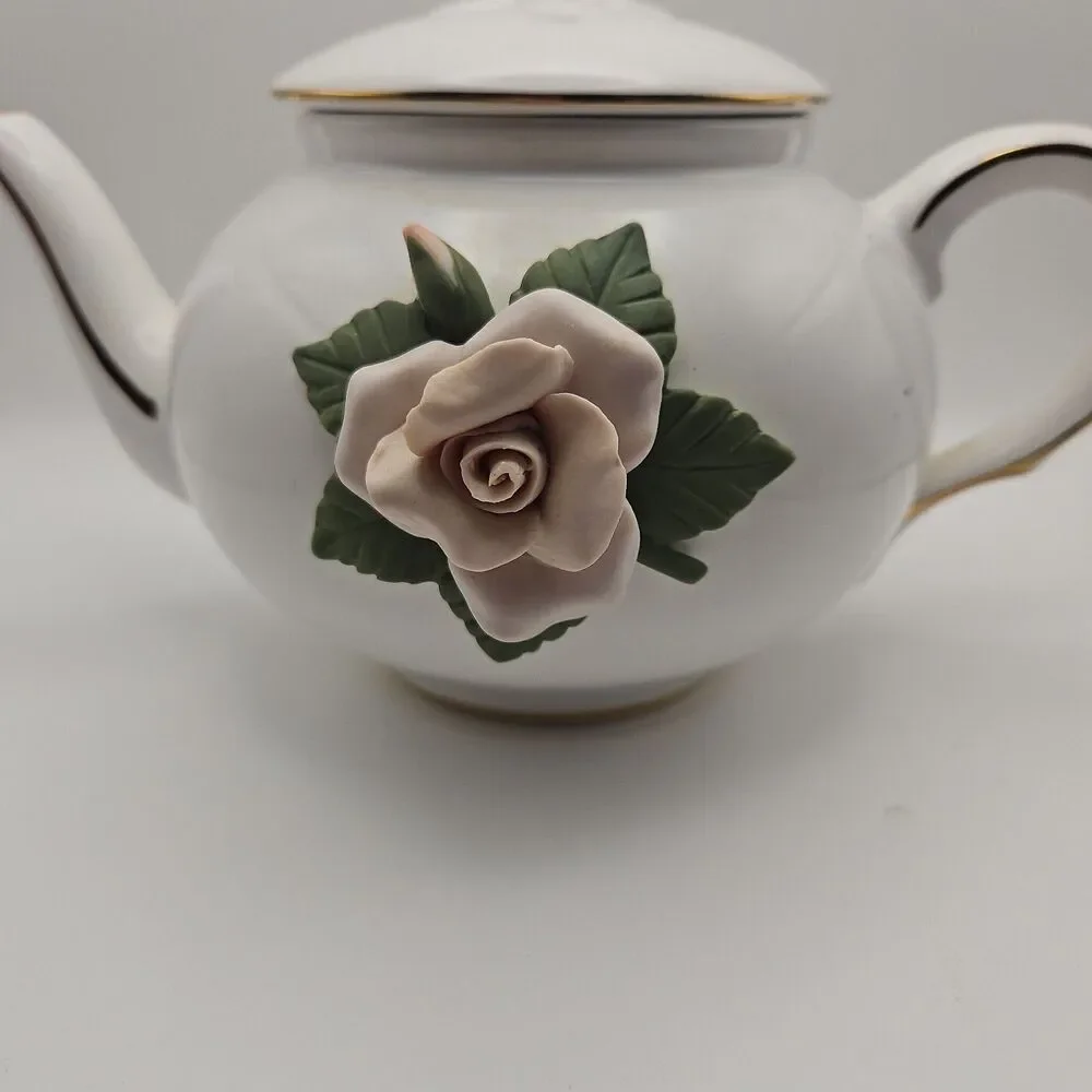Teleflora Vintage Porcelain Teapot 3D Pink Roses Gold Trim 6.5